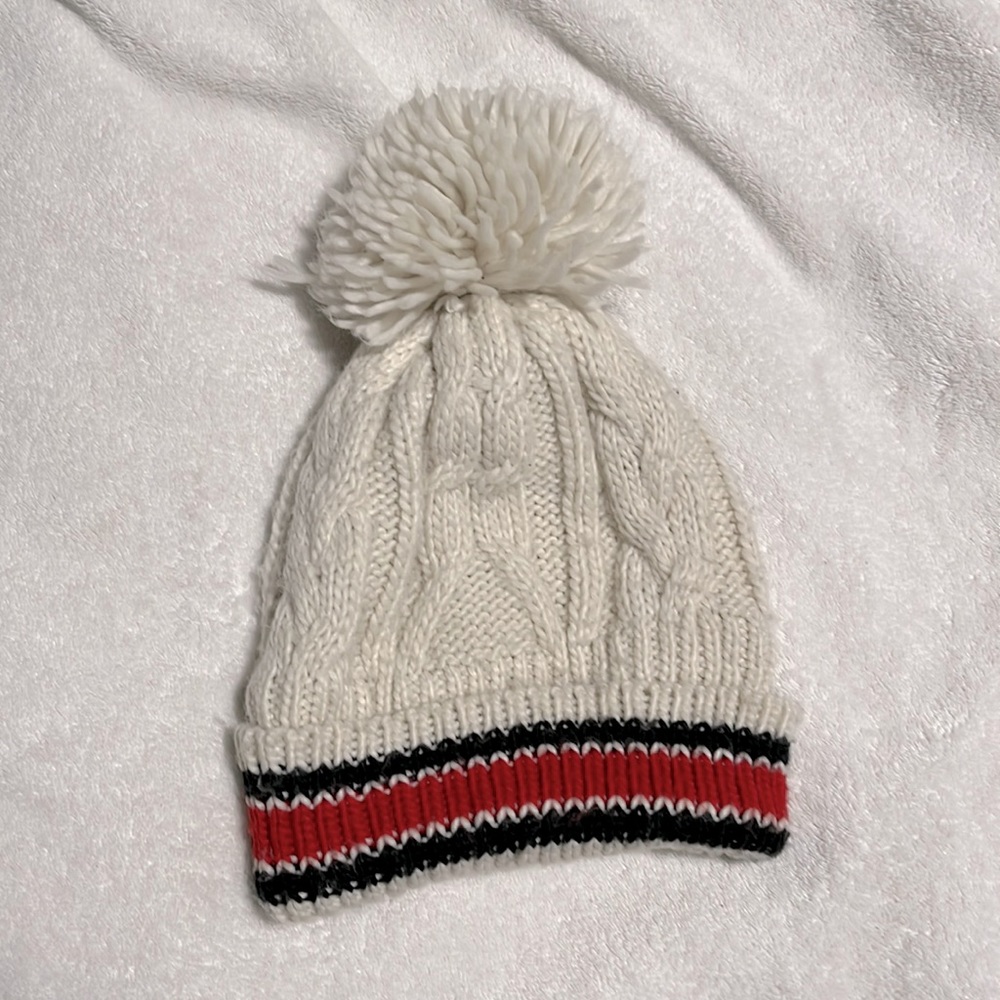 J crew white knit Pom Pom winter hat
